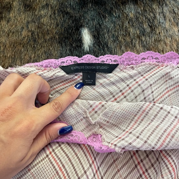 plaid and lace tank top - Picture 3 of 3